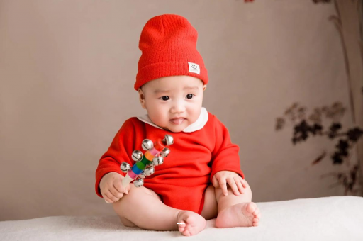 代怀包生男孩医院宝宝多久可以添加辅食